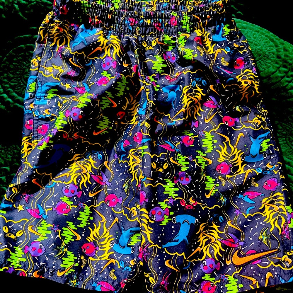 Boys Nike NWOT swim trunks